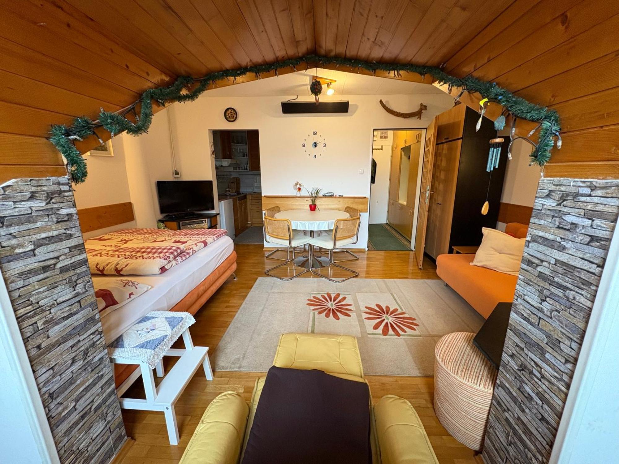 Apartma Snezko ครานสกา โกรา ภายนอก รูปภาพ